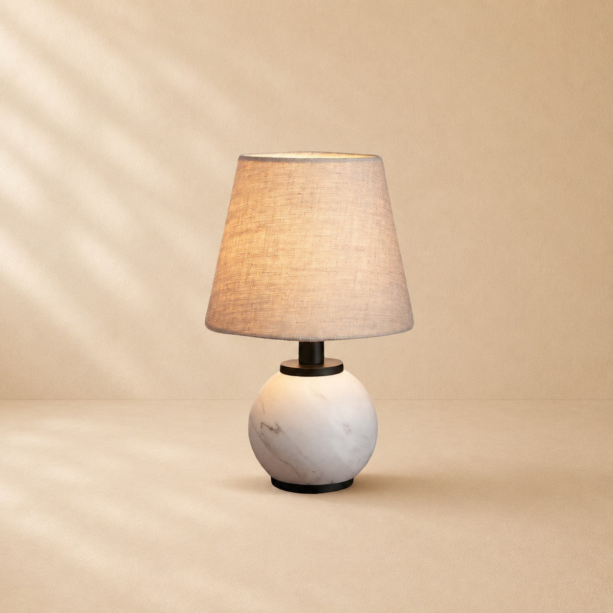 Charley Outdoor Rechargeable Lamp