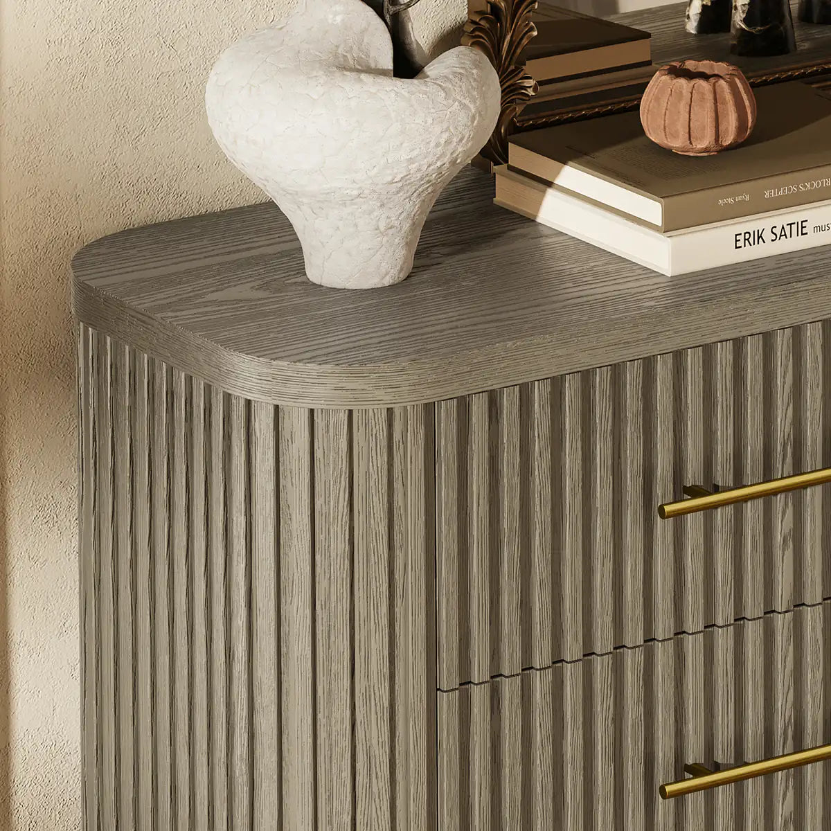 Cove Fluted Solid Oak 6-Dreawer Dresser
