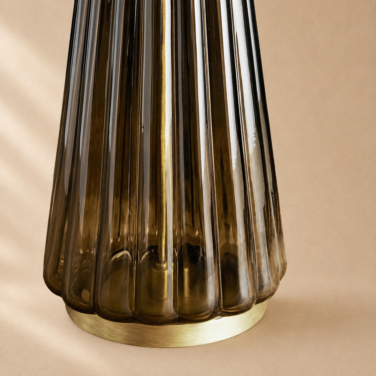 Emers Glass Table Lamp
