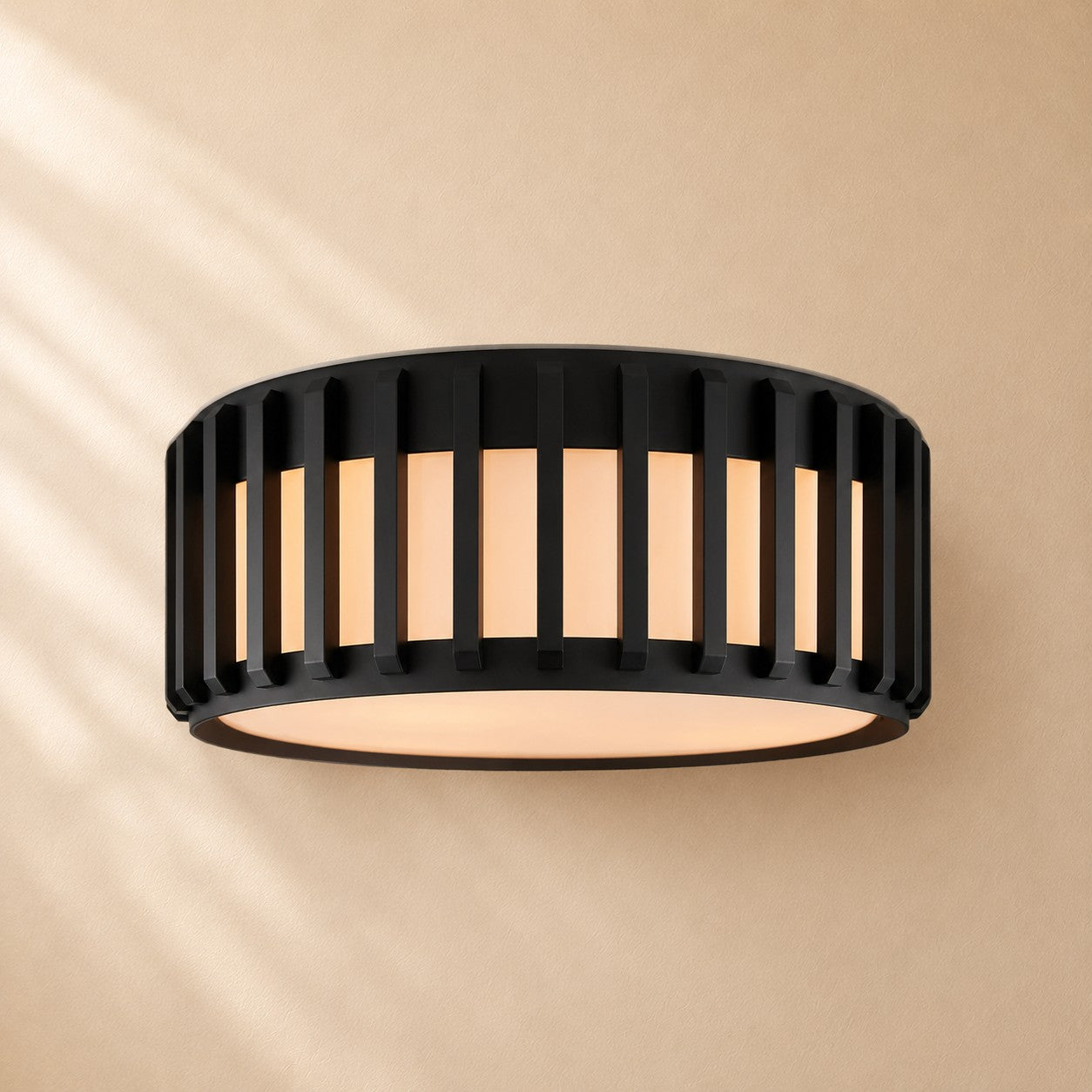 Gunter Outdoor Flush Mount
