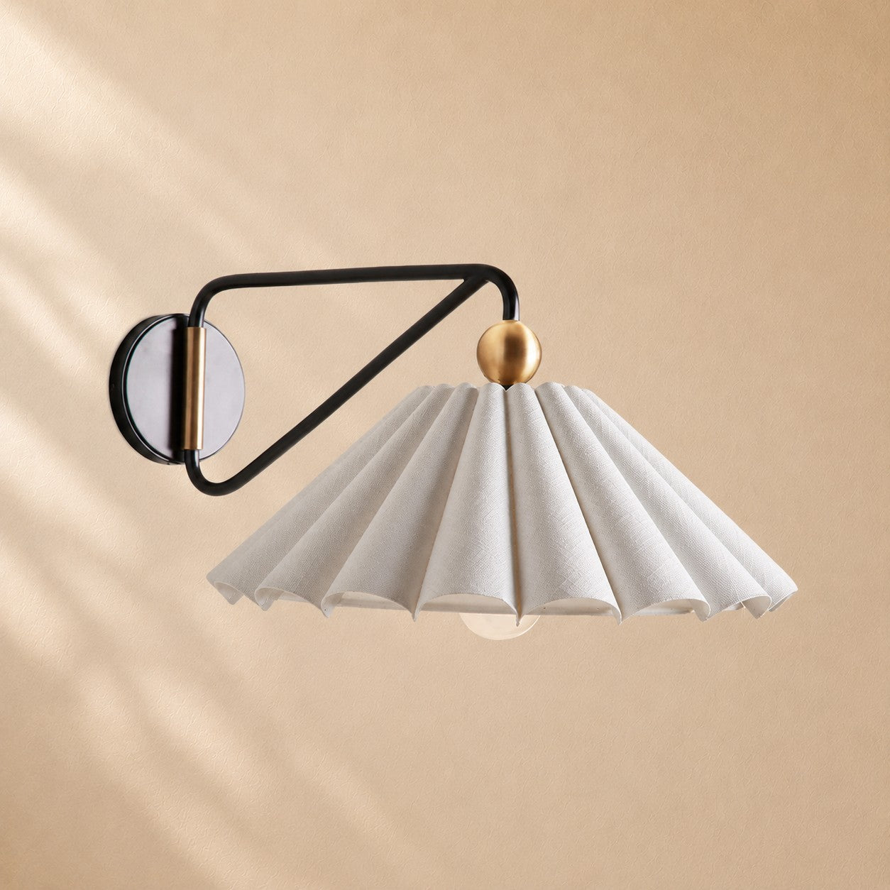 Harvey Pleated Linen Wall Sconce