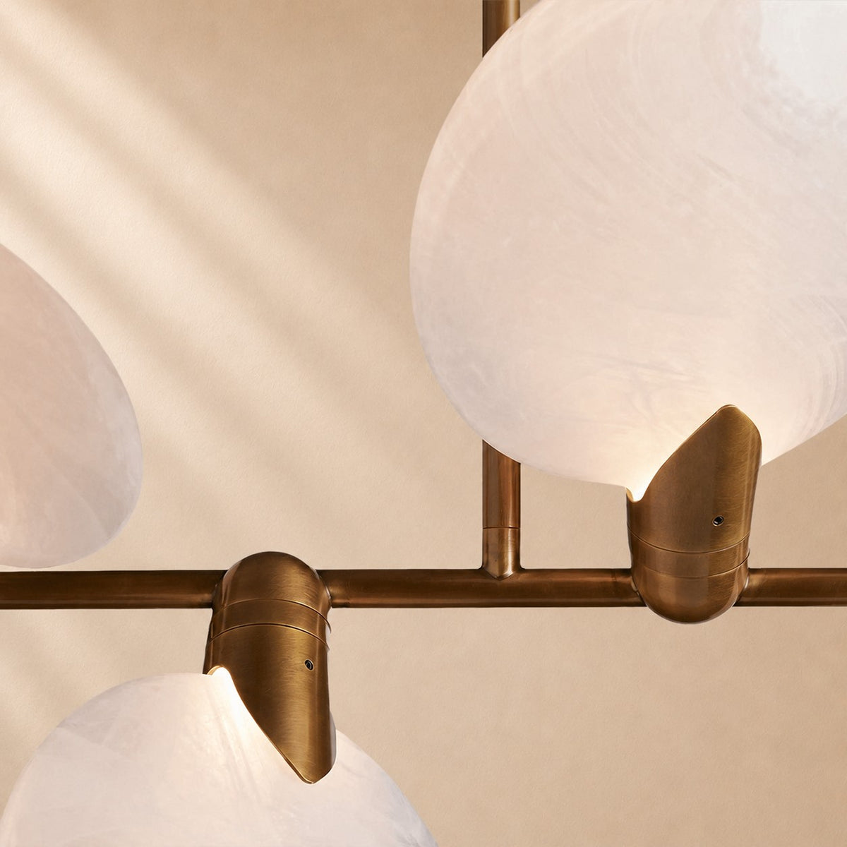 Lynn Linear Chandelier
